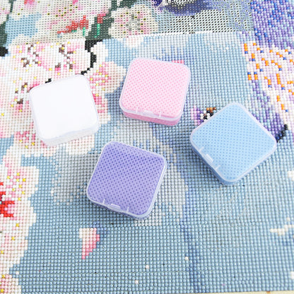 Lint free nail wipes for professional manicure and polish removal.