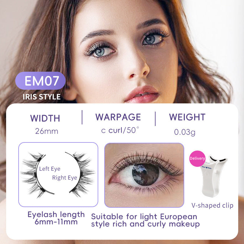The kit includes magnetic eyelashes with clip options.